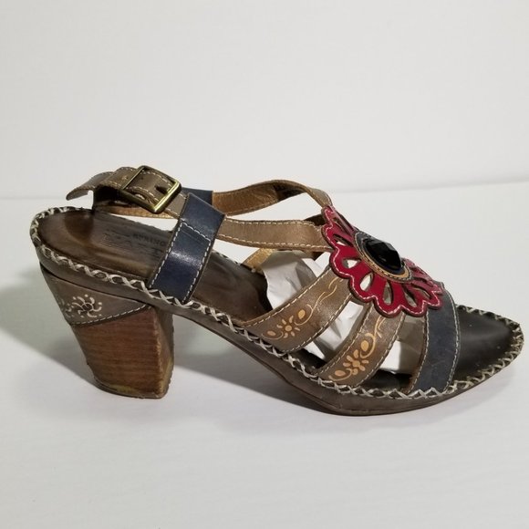 L'Artiste Strappy Floral Cutout Heeled Sandals - Picture 2 of 9